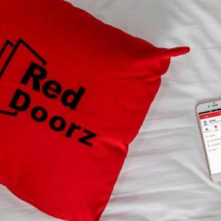 Reddoorz @ Panglima Polim 2 Jacarta Exterior foto